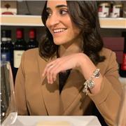 Ciao! Sono una studentessa al quinto anno di giurisprudenza. Sono disponibile per materie giuridiche, in particolare penalistiche!